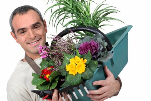 Reliable Gardeners Longlands supporting a clean and attractive garden